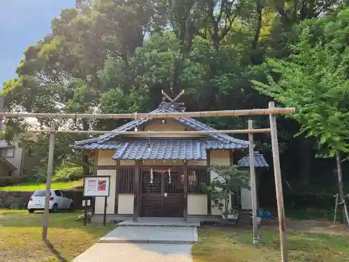 南方神社の本殿