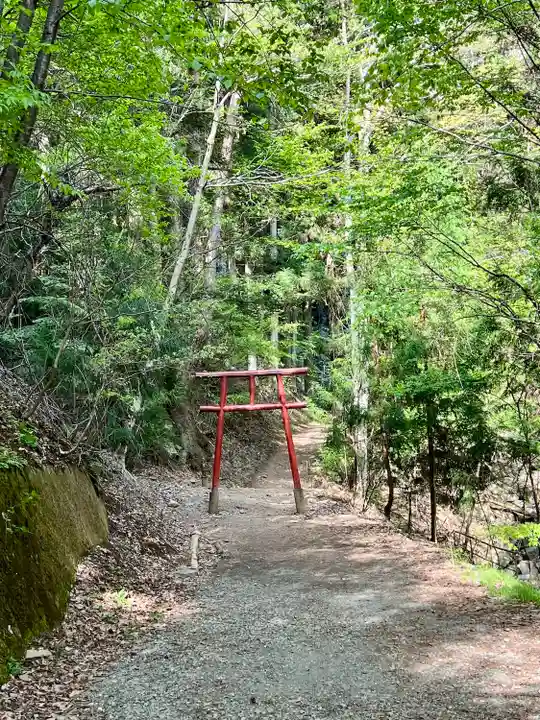 母の白滝神社(山梨県)