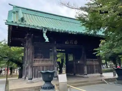 祐天寺の山門・神門