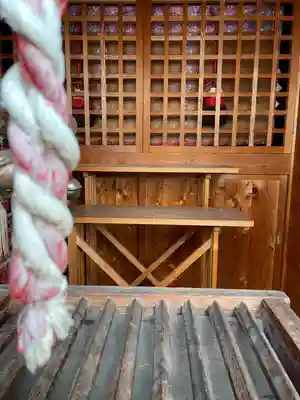 穴山稲荷神社(山梨県)