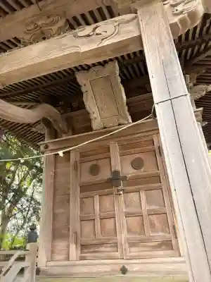 旭川神社の{uncategorized: "未分類", other: "その他", undefined: "問題あり", building: "その他建物", grave: "お墓", sacred_gate: "鳥居", guardian: "狛犬", statue: "像", buddha: "仏像", history: "歴史", nature: "自然", garden: "庭園", animal: "動物", pagoda: "塔", temizu: "手水舎", mountain_gate: "山門・神門", sanctuary: "本殿・本堂", subordinate: "末社・摂社", art: "芸術", scenery: "景色", jizo: "地蔵", ema: "絵馬", goshuin: "御朱印", omikuji: "おみくじ", items: "授与品その他", amulet: "お守り", goshuincho: "御朱印帳", eats: "食事", festival: "お祭り", votive_dance: "神楽", shichigosan: "七五三参", wedding: "結婚式", experience: "体験その他", initially: "初詣", around: "周辺", anti_infection: "感染症対策"}