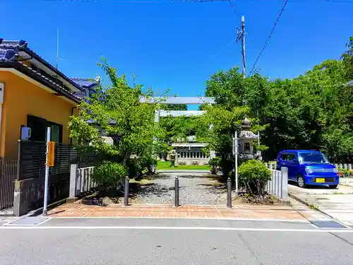 藤島神社の鳥居