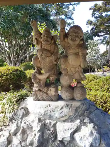 日枝神社の像