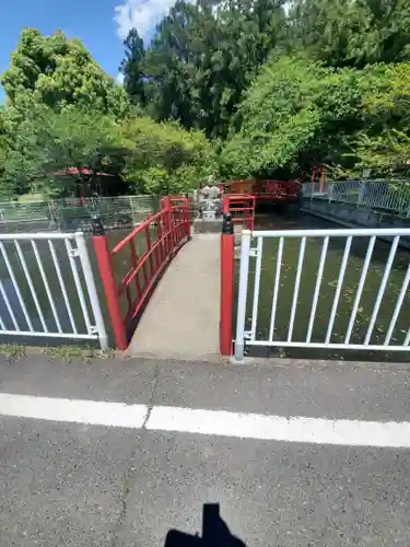 烏子稲荷神社のその他建物