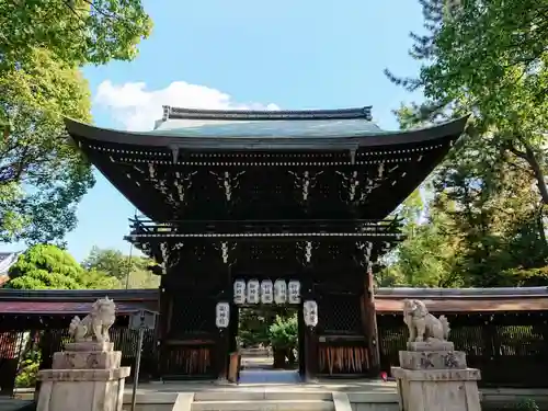 御霊神社（上御霊神社）の山門・神門
