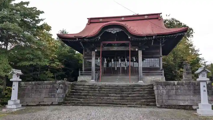 丸瀬布神社の本殿・本堂