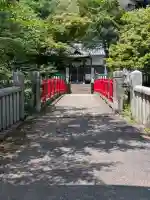 八幡神社の{uncategorized: "未分類", other: "その他", undefined: "問題あり", building: "その他建物", grave: "お墓", sacred_gate: "鳥居", guardian: "狛犬", statue: "像", buddha: "仏像", history: "歴史", nature: "自然", garden: "庭園", animal: "動物", pagoda: "塔", temizu: "手水舎", mountain_gate: "山門・神門", sanctuary: "本殿・本堂", subordinate: "末社・摂社", art: "芸術", scenery: "景色", jizo: "地蔵", ema: "絵馬", goshuin: "御朱印", omikuji: "おみくじ", items: "授与品その他", amulet: "お守り", goshuincho: "御朱印帳", eats: "食事", festival: "お祭り", votive_dance: "神楽", shichigosan: "七五三参", wedding: "結婚式", experience: "体験その他", initially: "初詣", around: "周辺", anti_infection: "感染症対策"}