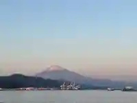 静岡浅間神社の{uncategorized: "未分類", other: "その他", undefined: "問題あり", building: "その他建物", grave: "お墓", sacred_gate: "鳥居", guardian: "狛犬", statue: "像", buddha: "仏像", history: "歴史", nature: "自然", garden: "庭園", animal: "動物", pagoda: "塔", temizu: "手水舎", mountain_gate: "山門・神門", sanctuary: "本殿・本堂", subordinate: "末社・摂社", art: "芸術", scenery: "景色", jizo: "地蔵", ema: "絵馬", goshuin: "御朱印", omikuji: "おみくじ", items: "授与品その他", amulet: "お守り", goshuincho: "御朱印帳", eats: "食事", festival: "お祭り", votive_dance: "神楽", shichigosan: "七五三参", wedding: "結婚式", experience: "体験その他", initially: "初詣", around: "周辺", anti_infection: "感染症対策"}