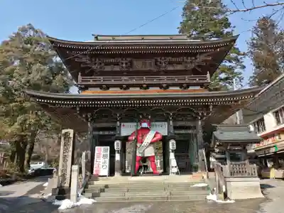 華厳寺の山門・神門