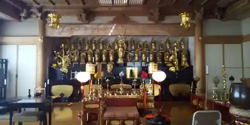 金峰寺の本殿・本堂