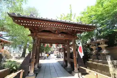 新井薬師(梅照院)の山門・神門