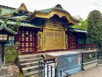 上野東照宮の{uncategorized: "未分類", other: "その他", undefined: "問題あり", building: "その他建物", grave: "お墓", sacred_gate: "鳥居", guardian: "狛犬", statue: "像", buddha: "仏像", history: "歴史", nature: "自然", garden: "庭園", animal: "動物", pagoda: "塔", temizu: "手水舎", mountain_gate: "山門・神門", sanctuary: "本殿・本堂", subordinate: "末社・摂社", art: "芸術", scenery: "景色", jizo: "地蔵", ema: "絵馬", goshuin: "御朱印", omikuji: "おみくじ", items: "授与品その他", amulet: "お守り", goshuincho: "御朱印帳", eats: "食事", festival: "お祭り", votive_dance: "神楽", shichigosan: "七五三参", wedding: "結婚式", experience: "体験その他", initially: "初詣", around: "周辺", anti_infection: "感染症対策"}