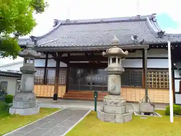 昌温山 菊泉寺の本殿・本堂