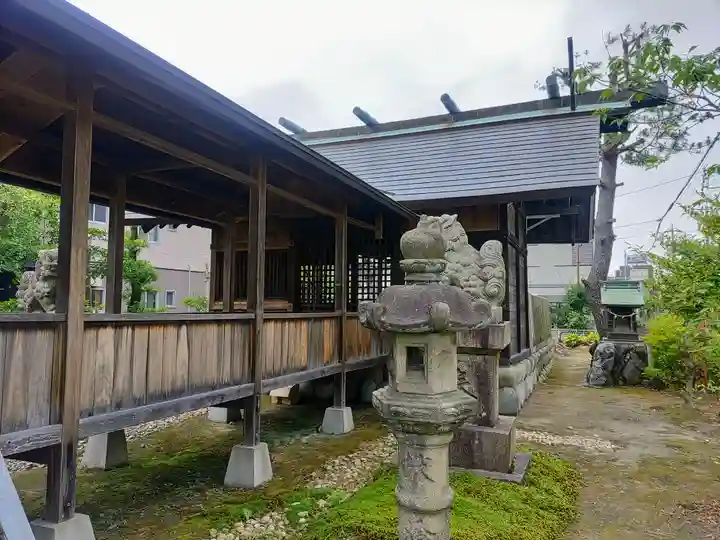神明社の本殿・本堂