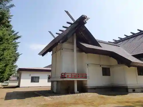 女満別神社の本殿