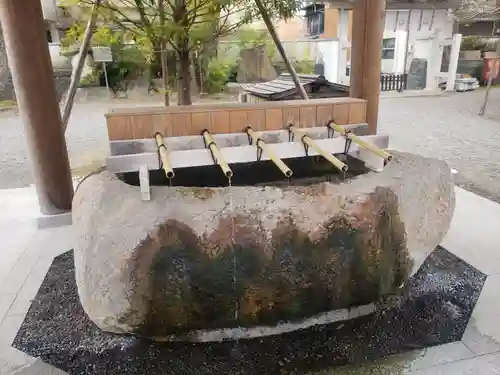 桑名宗社（春日神社）の手水舎