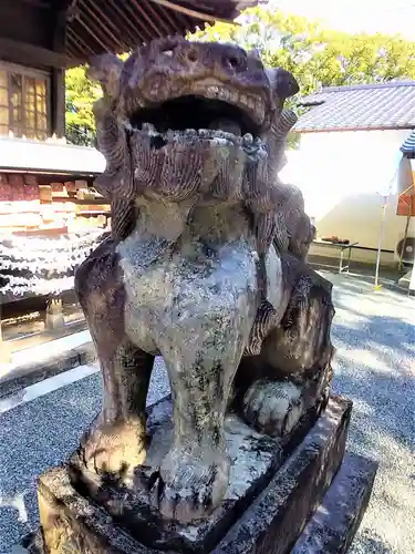 福母八幡宮の狛犬