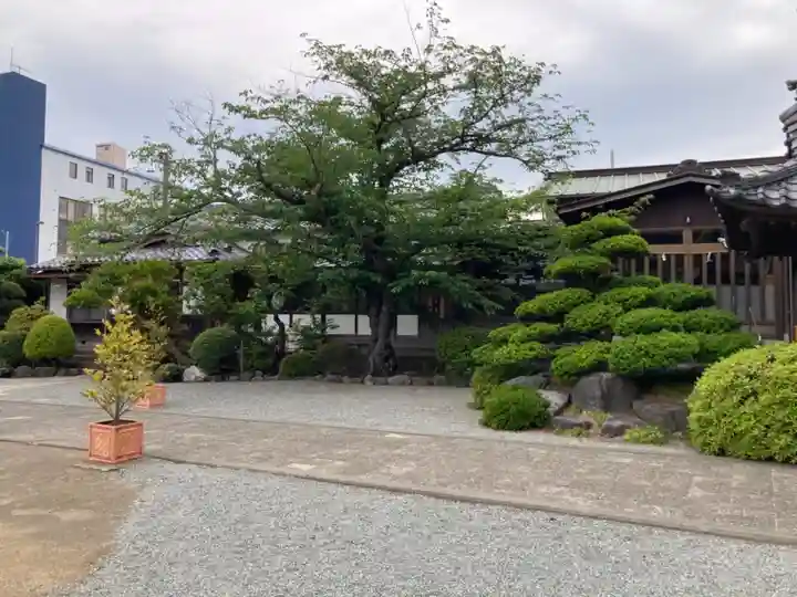 第六天神社のその他建物