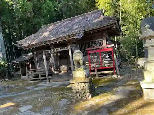 藏皇神社の本殿・本堂