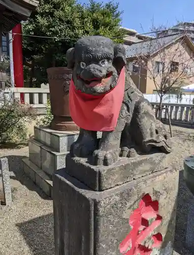 元郷氷川神社の狛犬