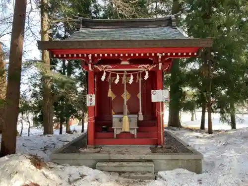 猿賀神社の{uncategorized: "未分類", other: "その他", undefined: "問題あり", building: "その他建物", grave: "お墓", sacred_gate: "鳥居", guardian: "狛犬", statue: "像", buddha: "仏像", history: "歴史", nature: "自然", garden: "庭園", animal: "動物", pagoda: "塔", temizu: "手水舎", mountain_gate: "山門・神門", sanctuary: "本殿・本堂", subordinate: "末社・摂社", art: "芸術", scenery: "景色", jizo: "地蔵", ema: "絵馬", goshuin: "御朱印", omikuji: "おみくじ", items: "授与品その他", amulet: "お守り", goshuincho: "御朱印帳", eats: "食事", festival: "お祭り", votive_dance: "神楽", shichigosan: "七五三参", wedding: "結婚式", experience: "体験その他", initially: "初詣", around: "周辺", anti_infection: "感染症対策"}