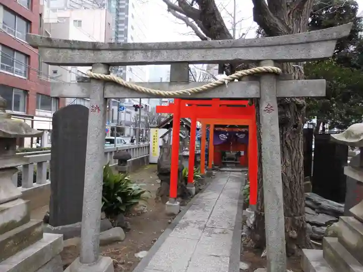 千種稲荷神社の鳥居