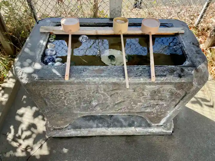 小日向神社の{uncategorized: "未分類", other: "その他", undefined: "問題あり", building: "その他建物", grave: "お墓", sacred_gate: "鳥居", guardian: "狛犬", statue: "像", buddha: "仏像", history: "歴史", nature: "自然", garden: "庭園", animal: "動物", pagoda: "塔", temizu: "手水舎", mountain_gate: "山門・神門", sanctuary: "本殿・本堂", subordinate: "末社・摂社", art: "芸術", scenery: "景色", jizo: "地蔵", ema: "絵馬", goshuin: "御朱印", omikuji: "おみくじ", items: "授与品その他", amulet: "お守り", goshuincho: "御朱印帳", eats: "食事", festival: "お祭り", votive_dance: "神楽", shichigosan: "七五三参", wedding: "結婚式", experience: "体験その他", initially: "初詣", around: "周辺", anti_infection: "感染症対策"}