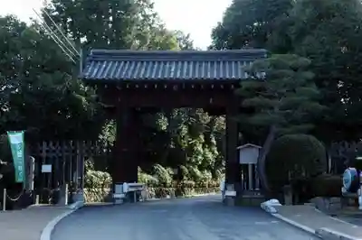 御寺 泉涌寺の山門・神門