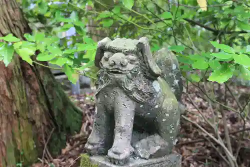 春日神社の狛犬