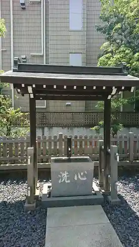 明善稲荷大神の手水舎