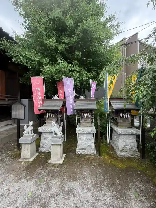 白髭神社の{uncategorized: "未分類", other: "その他", undefined: "問題あり", building: "その他建物", grave: "お墓", sacred_gate: "鳥居", guardian: "狛犬", statue: "像", buddha: "仏像", history: "歴史", nature: "自然", garden: "庭園", animal: "動物", pagoda: "塔", temizu: "手水舎", mountain_gate: "山門・神門", sanctuary: "本殿・本堂", subordinate: "末社・摂社", art: "芸術", scenery: "景色", jizo: "地蔵", ema: "絵馬", goshuin: "御朱印", omikuji: "おみくじ", items: "授与品その他", amulet: "お守り", goshuincho: "御朱印帳", eats: "食事", festival: "お祭り", votive_dance: "神楽", shichigosan: "七五三参", wedding: "結婚式", experience: "体験その他", initially: "初詣", around: "周辺", anti_infection: "感染症対策"}