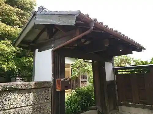 閑楽寺の山門・神門