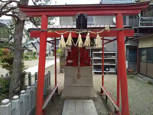 北向観音堂の末社・摂社