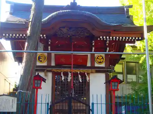 塚越稲荷神社の末社