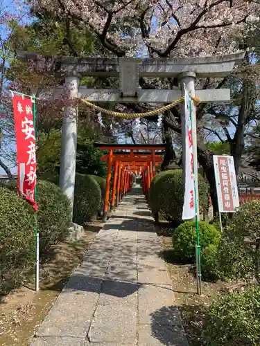 尾曳稲荷神社の鳥居