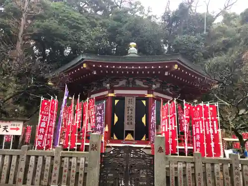 江島神社の末社