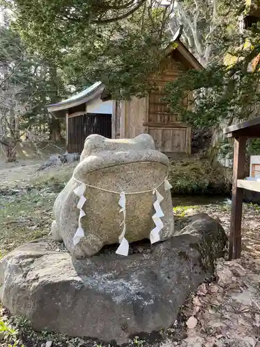 土津神社｜こどもと出世の神さまの狛犬