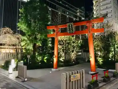福徳神社（芽吹稲荷）の鳥居