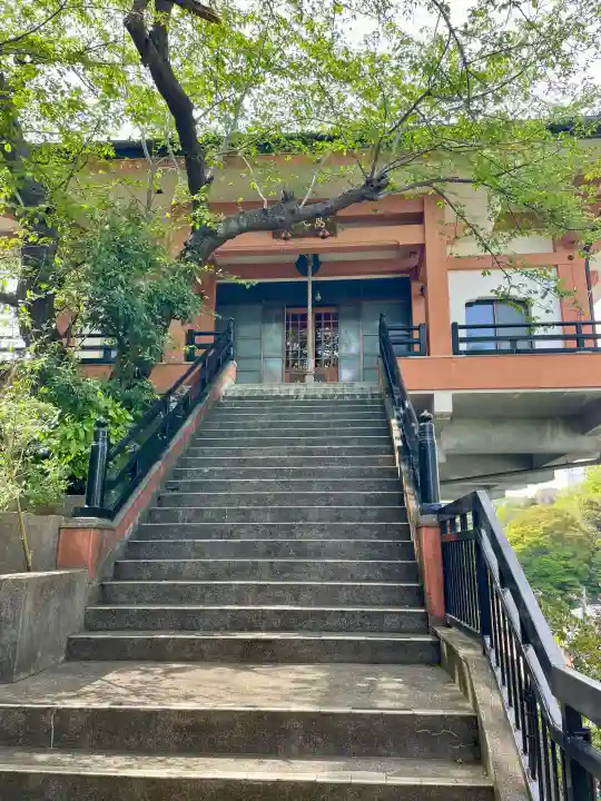 長光寺の{uncategorized: "未分類", other: "その他", undefined: "問題あり", building: "その他建物", grave: "お墓", sacred_gate: "鳥居", guardian: "狛犬", statue: "像", buddha: "仏像", history: "歴史", nature: "自然", garden: "庭園", animal: "動物", pagoda: "塔", temizu: "手水舎", mountain_gate: "山門・神門", sanctuary: "本殿・本堂", subordinate: "末社・摂社", art: "芸術", scenery: "景色", jizo: "地蔵", ema: "絵馬", goshuin: "御朱印", omikuji: "おみくじ", items: "授与品その他", amulet: "お守り", goshuincho: "御朱印帳", eats: "食事", festival: "お祭り", votive_dance: "神楽", shichigosan: "七五三参", wedding: "結婚式", experience: "体験その他", initially: "初詣", around: "周辺", anti_infection: "感染症対策"}