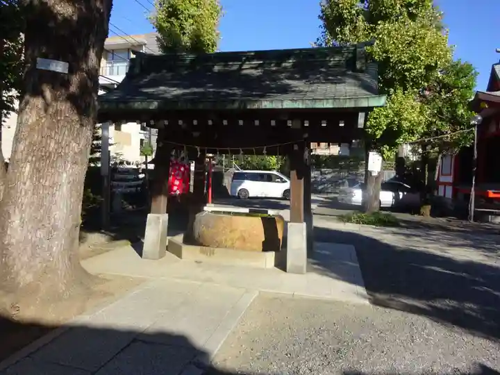 麻布氷川神社の手水舎