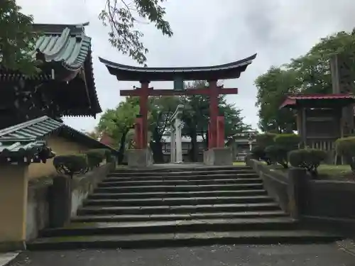 弘前八坂神社の鳥居