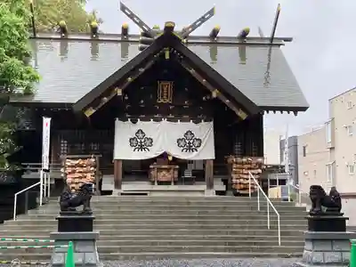 札幌諏訪神社の本殿・本堂