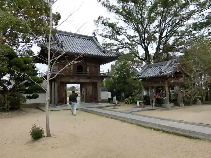 法輪寺の山門・神門