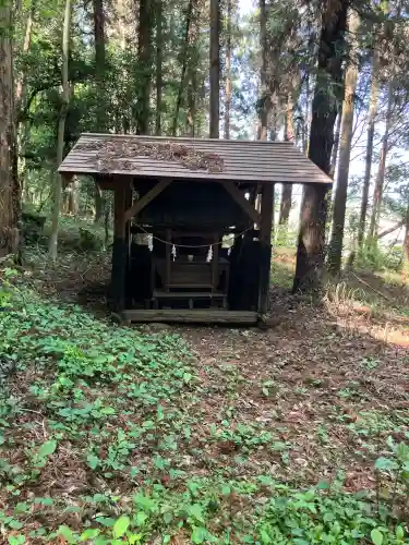 浅間神社の{uncategorized: "未分類", other: "その他", undefined: "問題あり", building: "その他建物", grave: "お墓", sacred_gate: "鳥居", guardian: "狛犬", statue: "像", buddha: "仏像", history: "歴史", nature: "自然", garden: "庭園", animal: "動物", pagoda: "塔", temizu: "手水舎", mountain_gate: "山門・神門", sanctuary: "本殿・本堂", subordinate: "末社・摂社", art: "芸術", scenery: "景色", jizo: "地蔵", ema: "絵馬", goshuin: "御朱印", omikuji: "おみくじ", items: "授与品その他", amulet: "お守り", goshuincho: "御朱印帳", eats: "食事", festival: "お祭り", votive_dance: "神楽", shichigosan: "七五三参", wedding: "結婚式", experience: "体験その他", initially: "初詣", around: "周辺", anti_infection: "感染症対策"}
