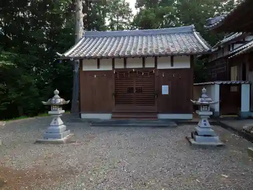 七所神社（百々七所神社）の本殿・本堂
