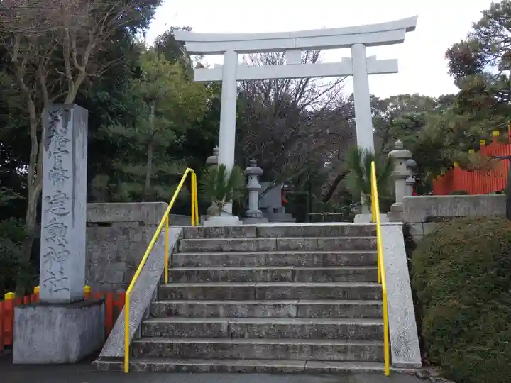 建勲神社の鳥居
