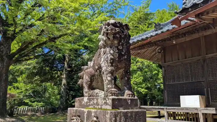 末廣神社の狛犬