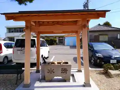 荒神社の手水舎