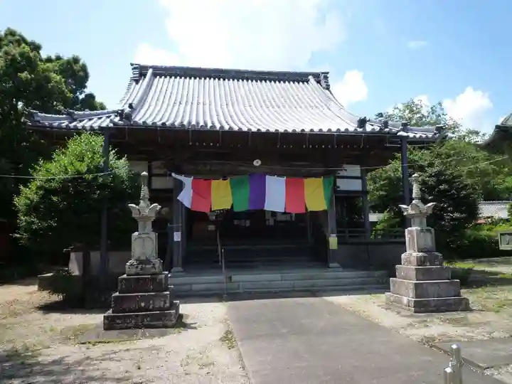 賢明寺の本殿・本堂
