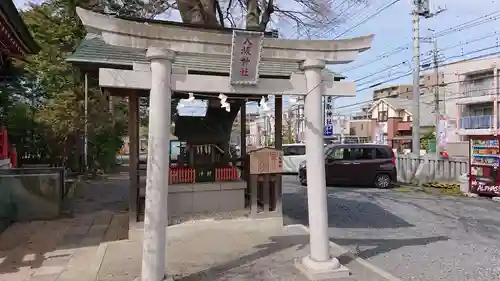 越谷香取神社の鳥居